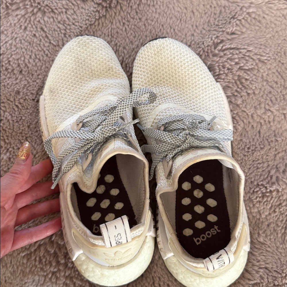 adidas womens Neutral Cream Knit Sneakers with Light Gray Laces size 7 - Picture 8 of 8